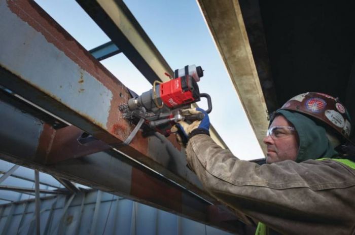 Акумуляторний дриль на магнітній станині з постійним магнітом MILWAUKEE M18 FUEL FMDP-502C