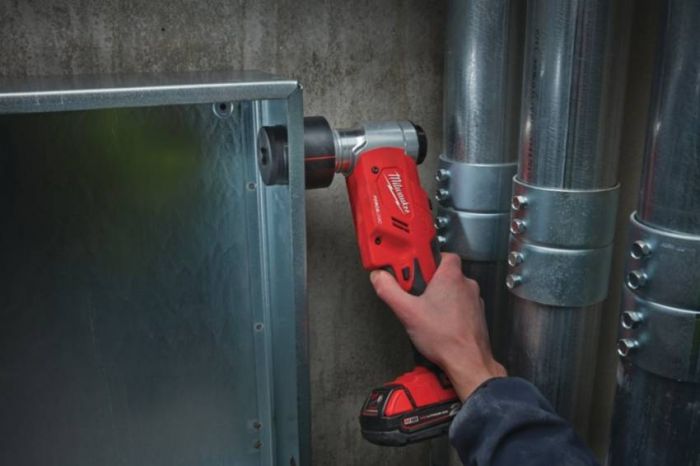 Гідравлічний пробійник для отворів FORCE LOGIC MILWAUKEE M18 HKP-201C 4933451202