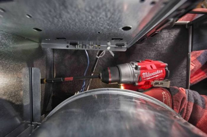 Акк. ударная дрель шуруповерт M12 FPD2-202X
