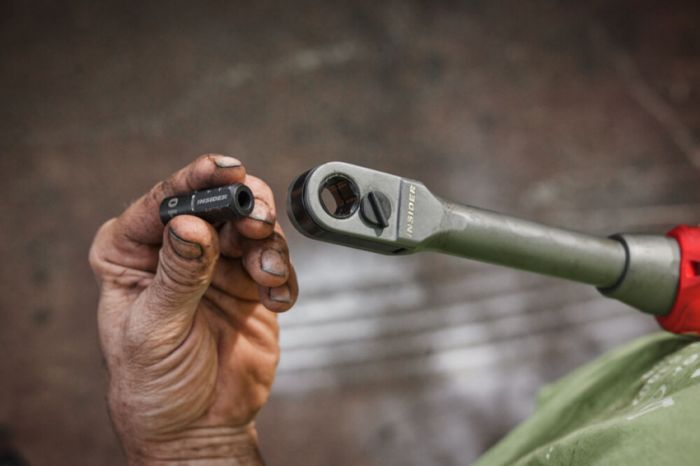 Гайковерт-тріскачка кутовий акумуляторний Hex 14.4мм MILWAUKEE, M12 FPTR-0, 81Нм