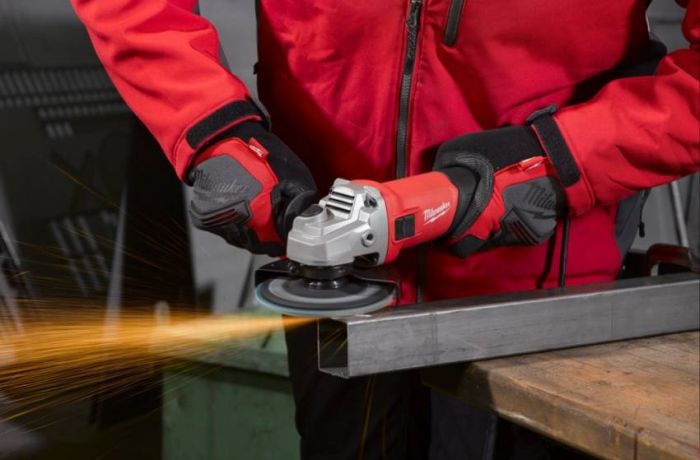 Кутошліфувальна машина Milwaukee AG 800-115 E 4933451210