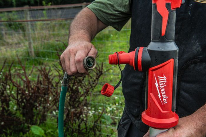 Насос для перекачки води акумуляторний MILWAUKEE M18 BLSWP-0