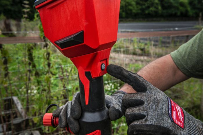 Насос для перекачки води акумуляторний MILWAUKEE M18 BLSWP-0