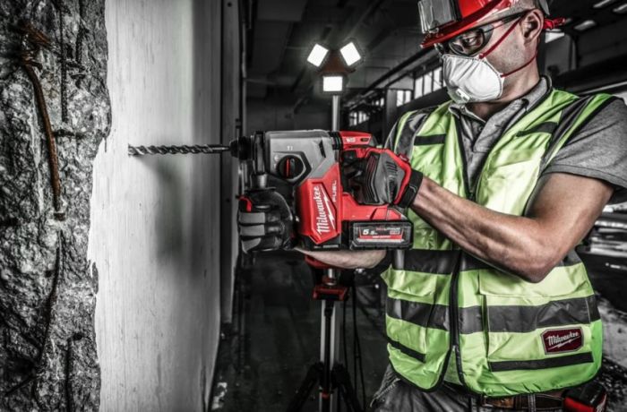 Перфоратор акумуляторний безщітковий SDS PLUS  M18 FH-0 FUEL MILWAUKEE