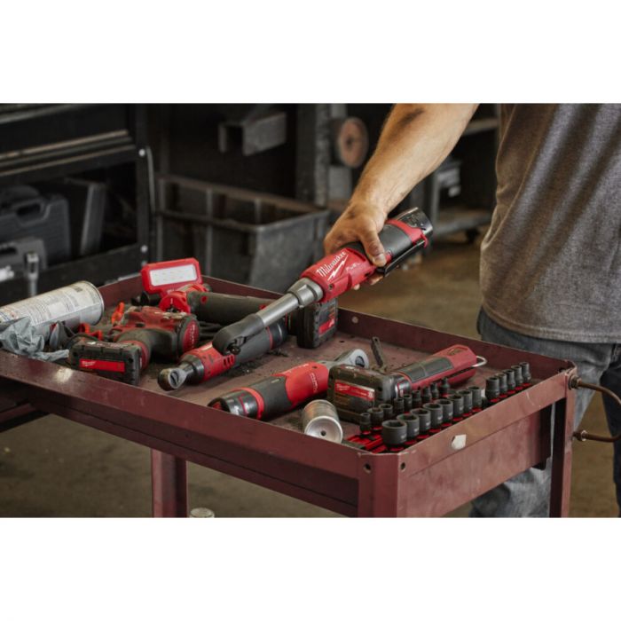 Високошвидкісна акумуляторна тріскачка FUEL™ 1/4 дюйма, довга M12 FHIR14LR-0 MILWAUKEE